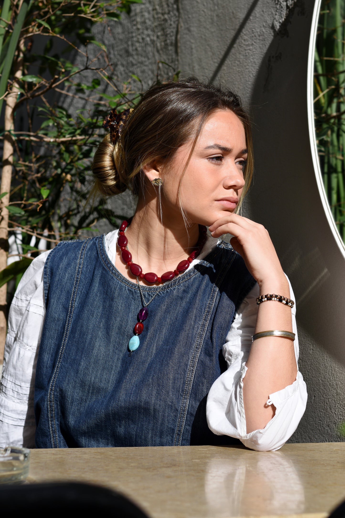 Collar Elara