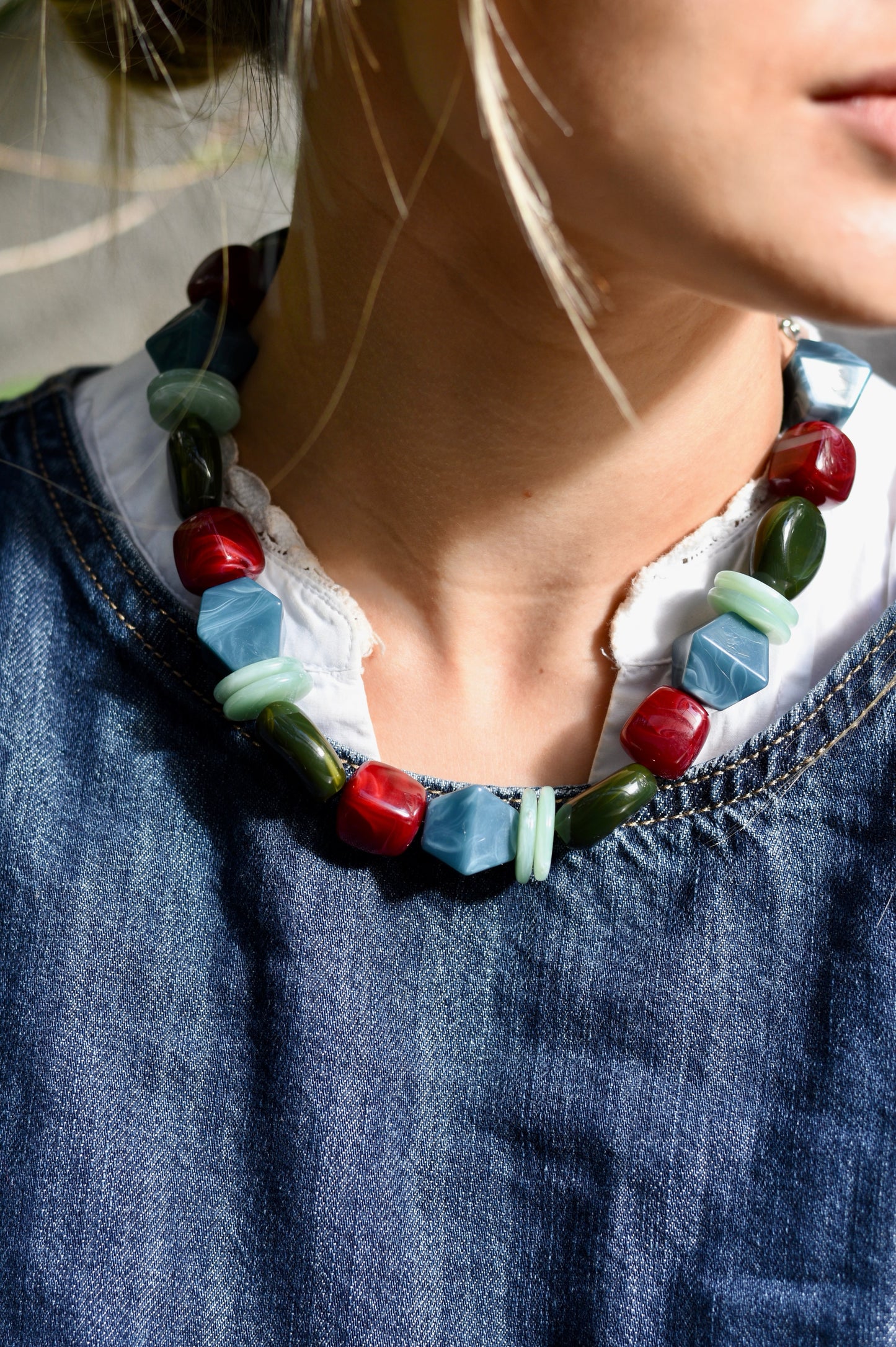 Collar Cora bordo