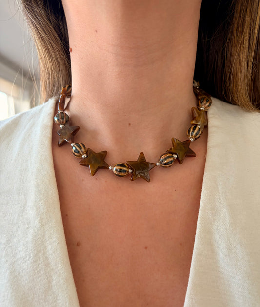 Collar Ancelmo marrón