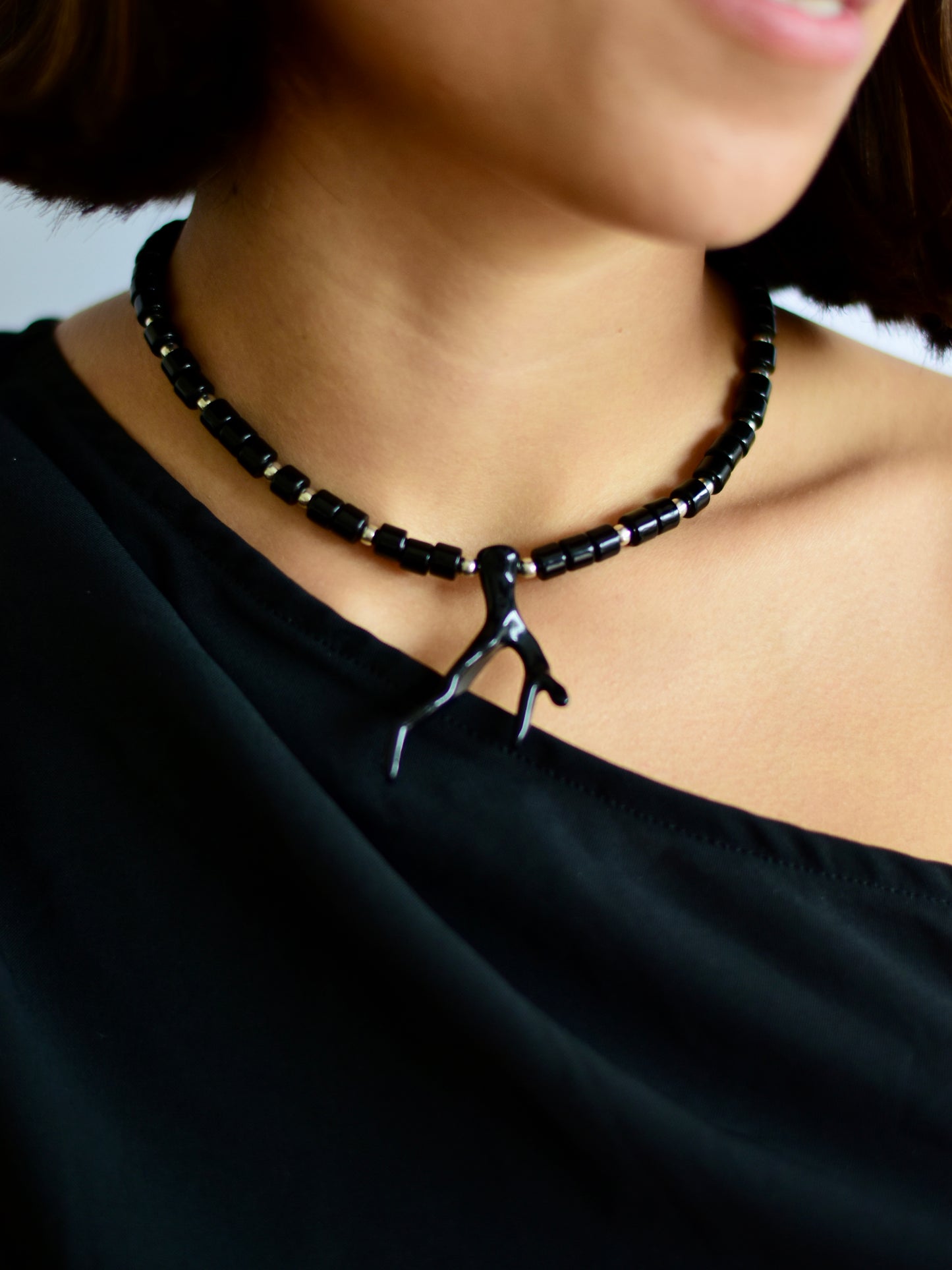 Collar Mora
